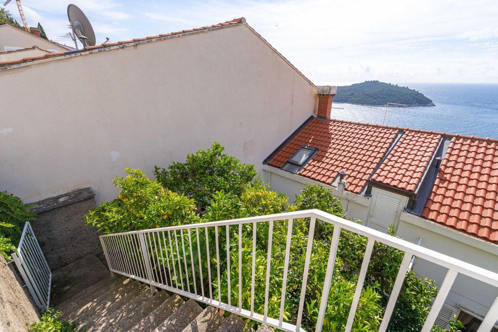 Apartment And Room Cicko Dubrovnik Exterior photo